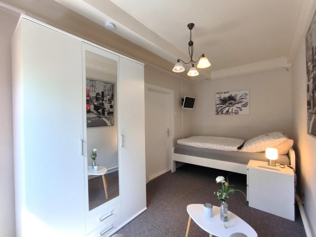 Ferienwohnung Zwischen Den Meeren - Schoene Und Gemuetliche Fewo Mit Garten Dorpstedt Экстерьер фото