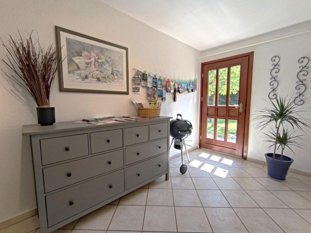 Ferienwohnung Zwischen Den Meeren - Schoene Und Gemuetliche Fewo Mit Garten Dorpstedt Экстерьер фото